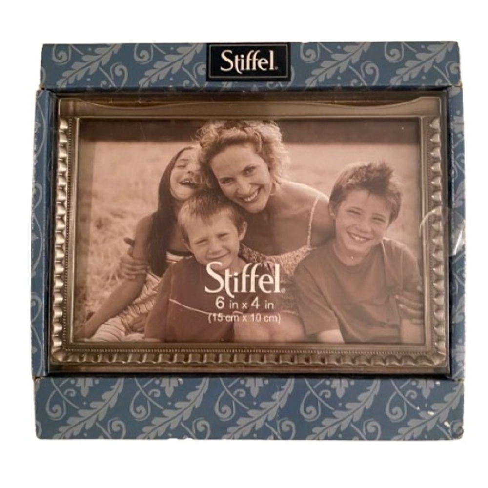 Vintage 2003 Stiffel Silver Pewter Standing Photo Frame 6” x 4” Landscape NIB